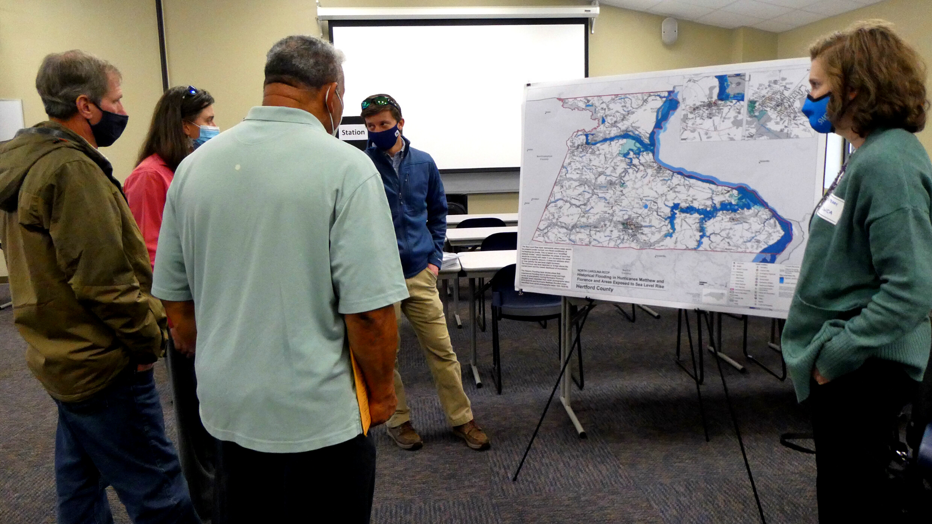Nc Rccp El curso del agua: Planificación de comunidades costeras resilientes en ...