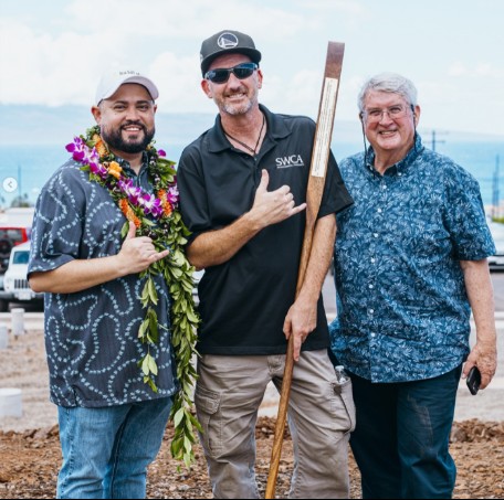 Chief Executive Officer of HomeAid Hawaiʻi, (left), SWCA Principal Investigator Ryan Gross (middle), and SWCA Senior Cultural Resources Team Lead Doug Kupel (right). 