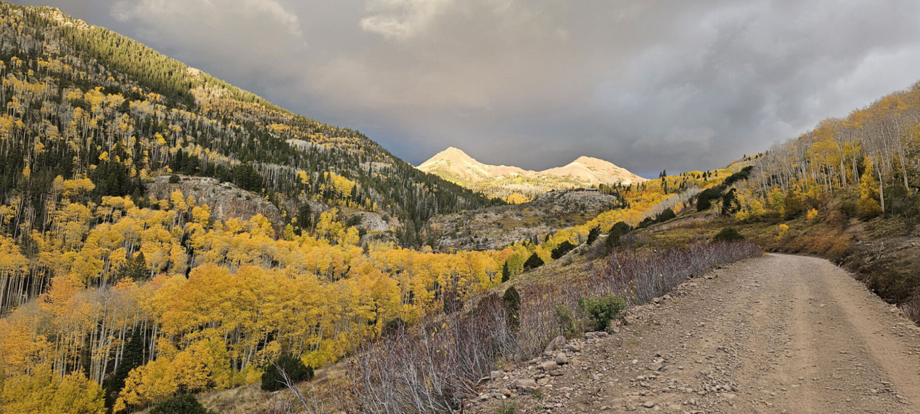 Landscape photo of Mount Baldy in Utah.